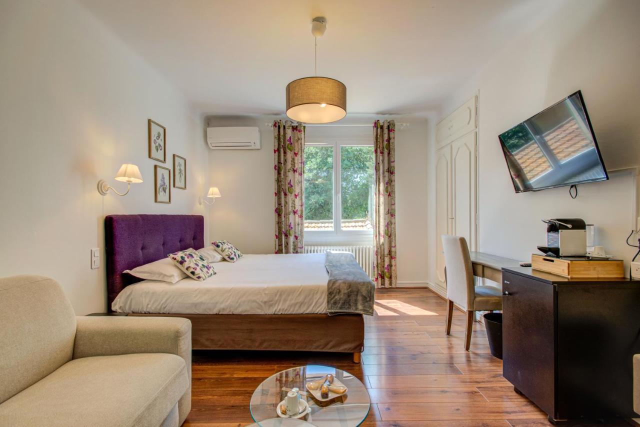 Hotel Le Blason De Provence Monteux